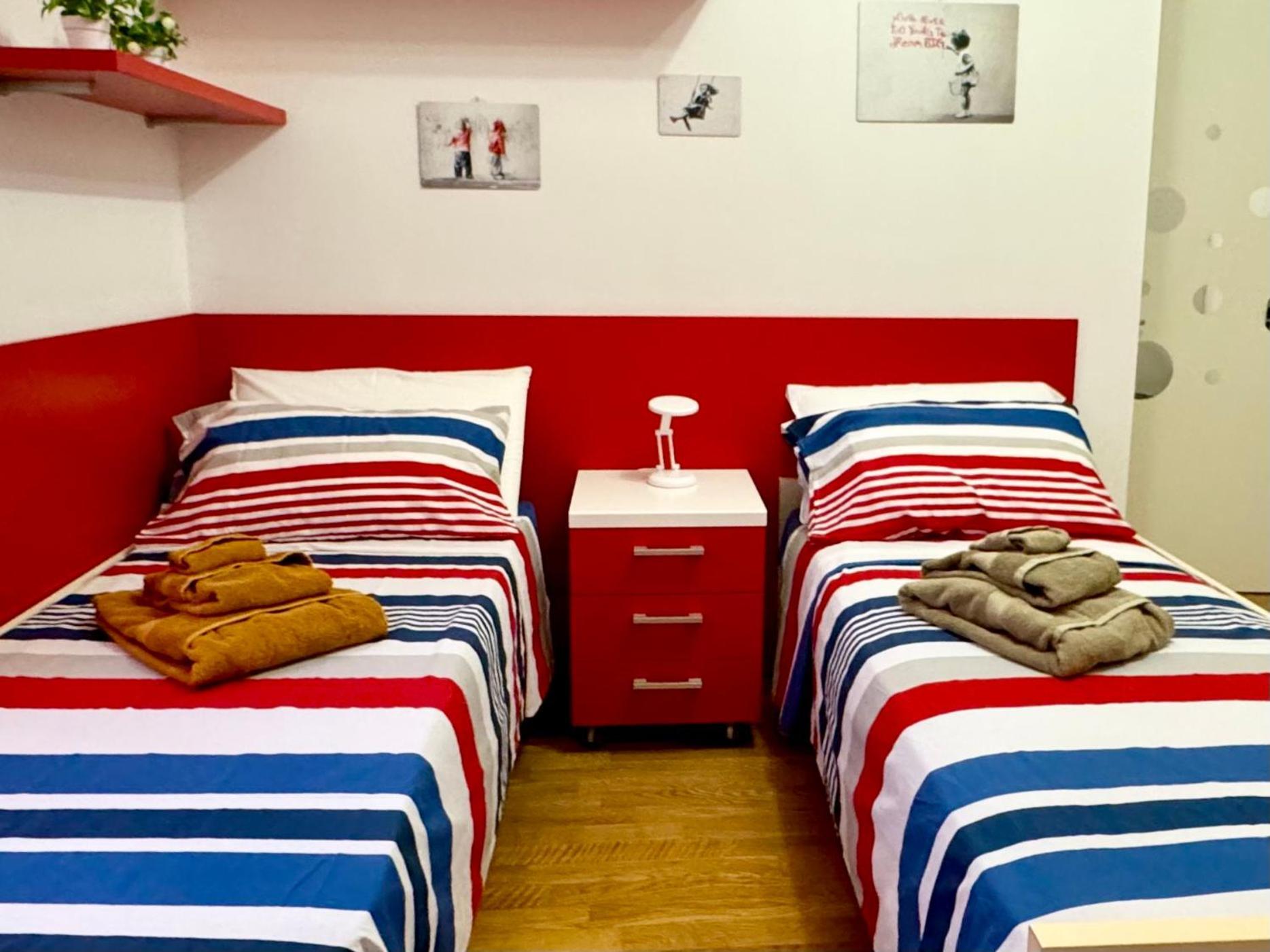 Das Rote Haus Riva del Garda Extérieur photo